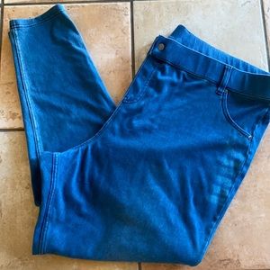 Women’s Blue Jean Jeggings